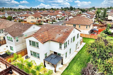 View/Area - 361 Aaron Way, Tracy, CA 95377 photo 4 of 4