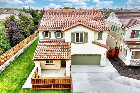Exterior - 361 Aaron Way, Tracy, CA 95377 photo 2 of 9