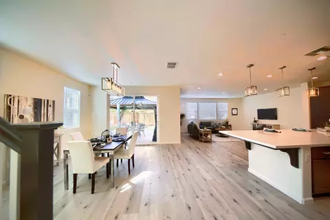 Entry Way - 361 Aaron Way, Tracy, CA 95377 photo 3 of 15