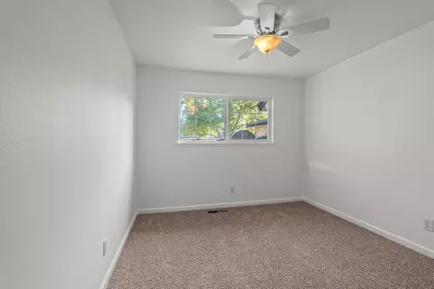 2051 Edgebrook Dr, Modesto, CA 95354 photo 18