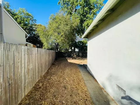 2115 Ruby Ct, Sacramento, CA 95821 photo 7