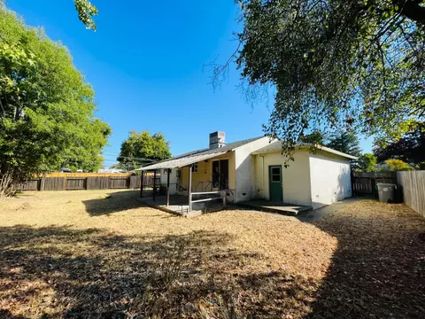 2115 Ruby Ct, Sacramento, CA 95821 photo 2