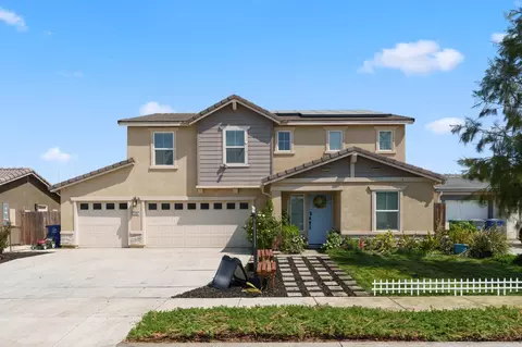 1666 Oak St, Los Banos, CA 93635