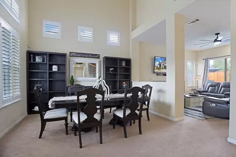 2066 Hyde Park Pl, Manteca, CA 95336 photo 6