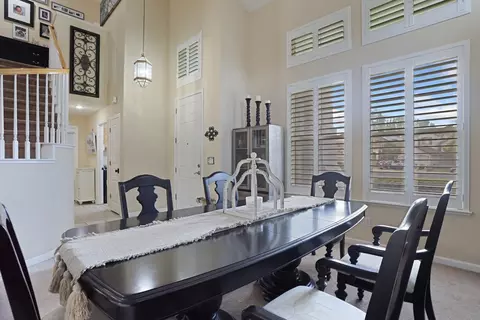 2066 Hyde Park Pl, Manteca, CA 95336 photo 5