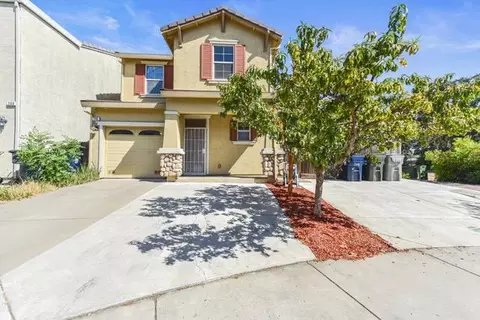 240 Summer Stroll Cir, Sacramento, CA 95823