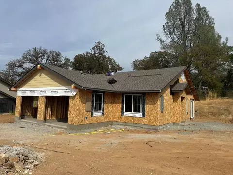 2667 Commons Pl, Auburn, CA 95603