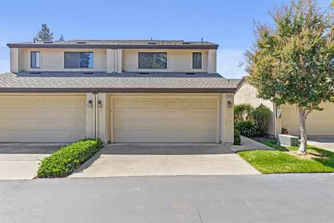 1126 Cedar Creek Dr #2, Modesto, CA 95355