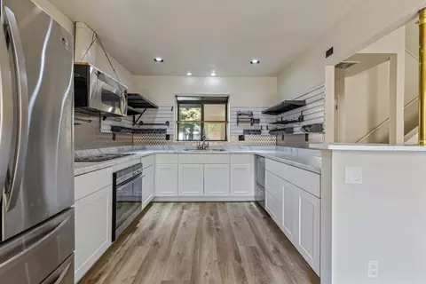 Kitchen - 1126 Cedar Creek Dr #2, Modesto, CA 95355 photo 1 of 3