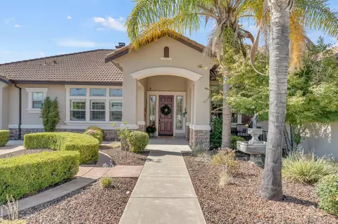 Exterior - 9460 Crossrail Dr, Wilton, CA 95693 photo 10 of 44