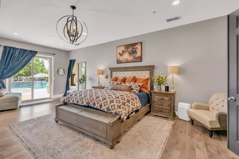 Bedroom - 9460 Crossrail Dr, Wilton, CA 95693 photo 1 of 9