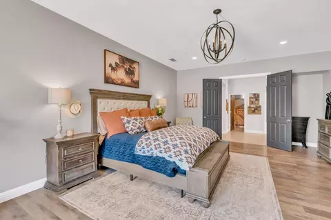 Bedroom - 9460 Crossrail Dr, Wilton, CA 95693 photo 2 of 9