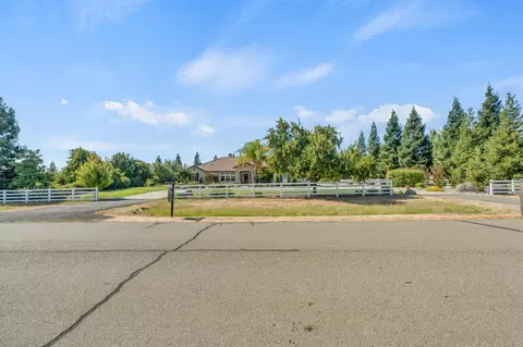 Other - 9460 Crossrail Dr, Wilton, CA 95693 photo 1 of 20