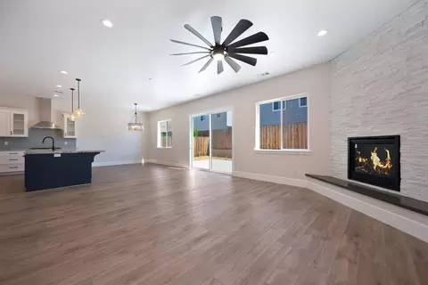 Living - 3301 Stone Field Way, Loomis, CA 95650 photo 3 of 4