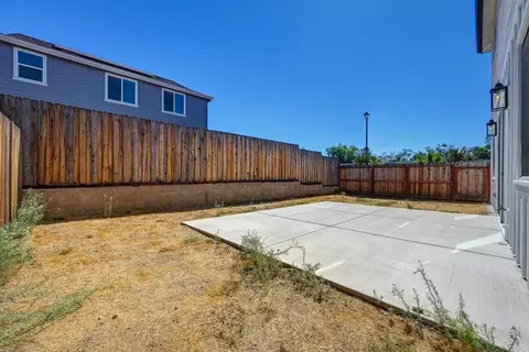 Exterior - 3301 Stone Field Way, Loomis, CA 95650 photo 2 of 4