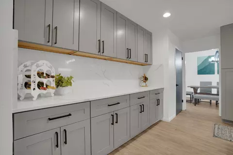 Kitchen - 3667 Pine Valley Ct, Turlock, CA 95382 photo 2 of 7