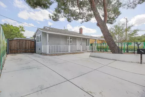 3704 Willow, Sacramento, CA 95838