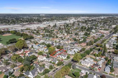 View/Area - 337 Concord St, Lodi, CA 95240 photo 8 of 10