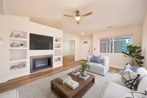 Living - 153 Windsor Ln, Grass Valley, CA 95949 photo 3 of 3