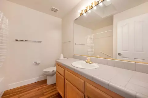 Bath - 153 Windsor Ln, Grass Valley, CA 95949 photo 3 of 3