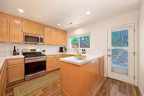 Kitchen - 153 Windsor Ln, Grass Valley, CA 95949 photo 1 of 5