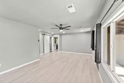 Living - 4943 Westerberg Way, Carmichael, CA 95608 photo 3 of 4