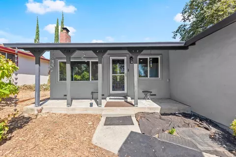 Exterior - 4943 Westerberg Way, Carmichael, CA 95608 photo 2 of 8