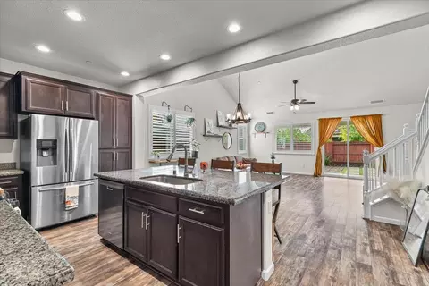 2152 Splendor Way, Modesto, CA 95357 photo 15
