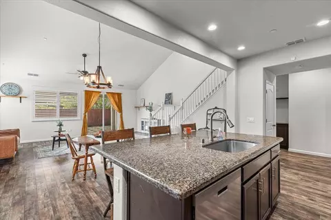 2152 Splendor Way, Modesto, CA 95357 photo 21