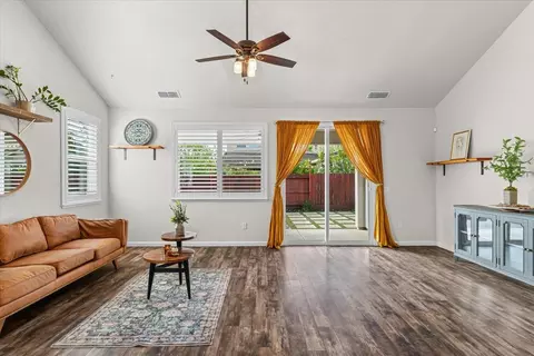 2152 Splendor Way, Modesto, CA 95357 photo 26