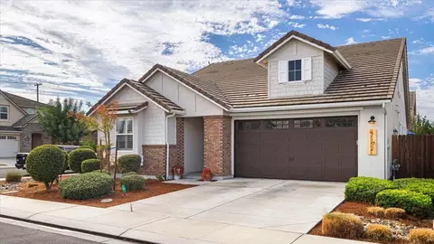 2152 Splendor Way, Modesto, CA 95357 photo 3