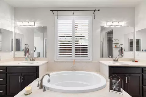 2152 Splendor Way, Modesto, CA 95357 photo 40