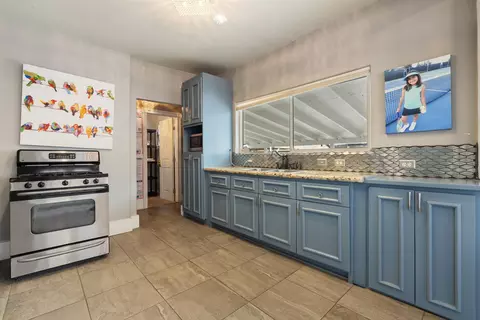 723 E Main St, Turlock, CA 95380 photo 18