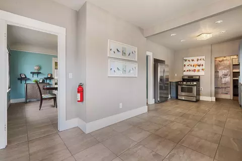 723 E Main St, Turlock, CA 95380 photo 17