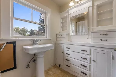 723 E Main St, Turlock, CA 95380 photo 24