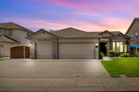 576 Catmint St, Manteca, CA 95337 photo 1