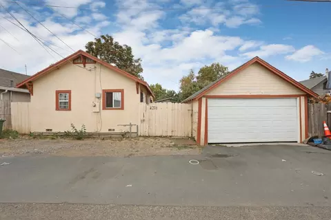 421 Elm St, Lodi, CA 95240