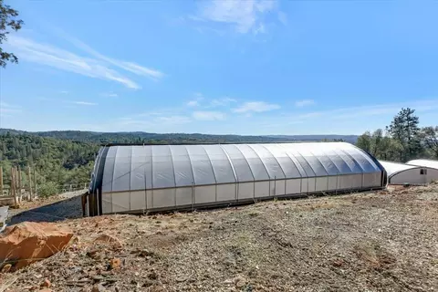 Undisclosed, Grass Valley, CA 95949 photo 20
