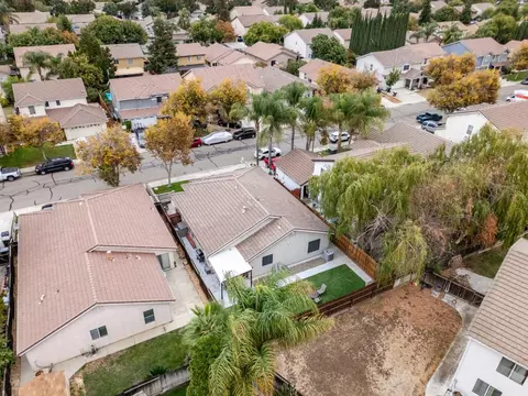1154 Kestrel Dr, Patterson, CA 95363 photo 28