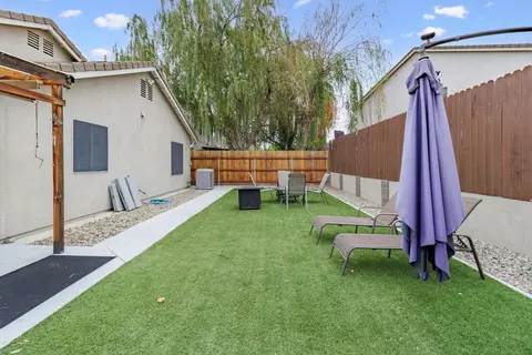 1154 Kestrel Dr, Patterson, CA 95363 photo 5