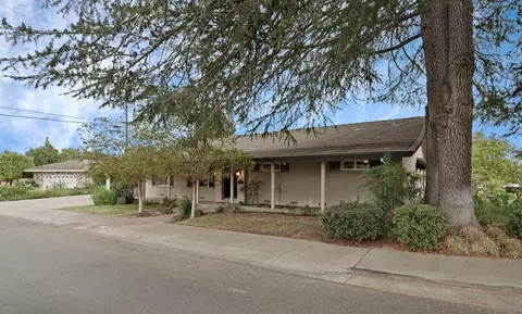 306 Shady Acres Dr, Lodi, CA 95242 photo 5