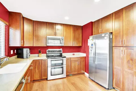 Kitchen - 204 Sabrina Ln, Modesto, CA 95354 photo 4 of 4