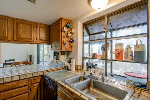 Kitchen - 26672 Old Loggers Ln, Colfax, CA 95713 photo 5 of 6