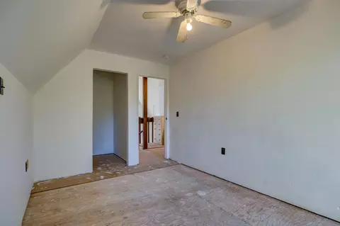 Bedroom - 26672 Old Loggers Ln, Colfax, CA 95713 photo 6 of 8
