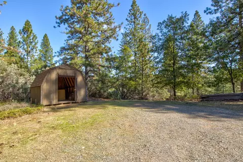 Exterior - 26672 Old Loggers Ln, Colfax, CA 95713 photo 3 of 18