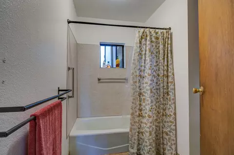 Bath - 26672 Old Loggers Ln, Colfax, CA 95713 photo 1 of 4
