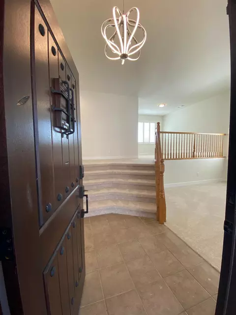 1716 Via Milano, Gustine, CA 95322 photo 3