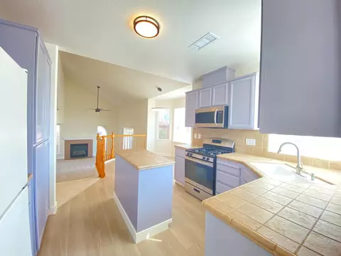 1716 Via Milano, Gustine, CA 95322 photo 8