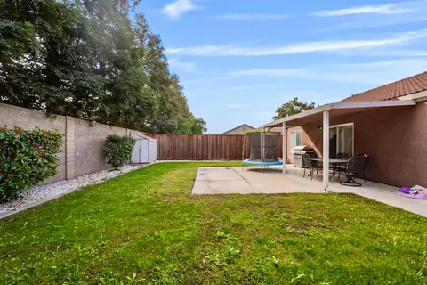Exterior - 3808 Troon Pl, Modesto, CA 95357 photo 6 of 7
