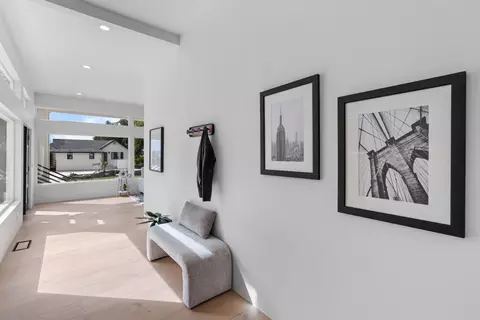 Entry Way - 20540 N Davis Rd, Lodi, CA 95242 photo 2 of 4